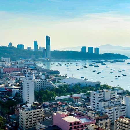 Edge Central Pattaya Vip Condo Bagian luar foto